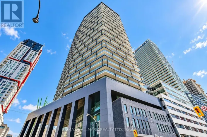 2202 - 125 PETER STREET, Toronto