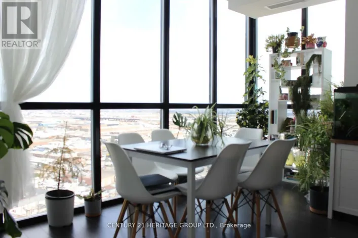 2202 - 2910 HIGHWAY 7 ROAD W, Vaughan