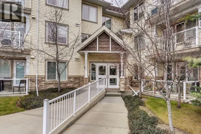 2202, 5200 44 Avenue NE, Calgary
