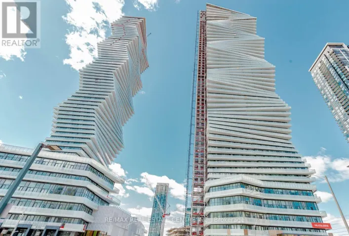 2203 - 3900 CONFEDERATION PARKWAY, Mississauga