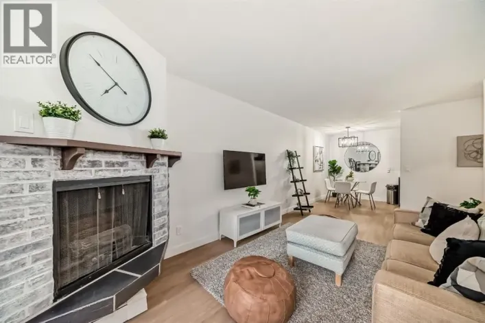 2204, 4001B 49 Street NW, Calgary