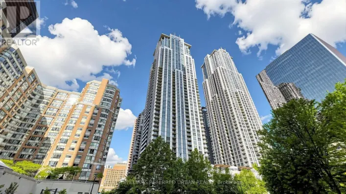 2205 - 761 BAY STREET, Toronto