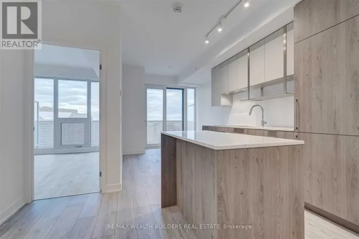 2206 - 15 HOLMES AVENUE, Toronto