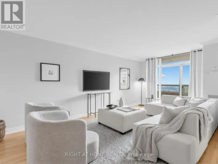 2206 - 18 SOMMERSET WAY, Toronto