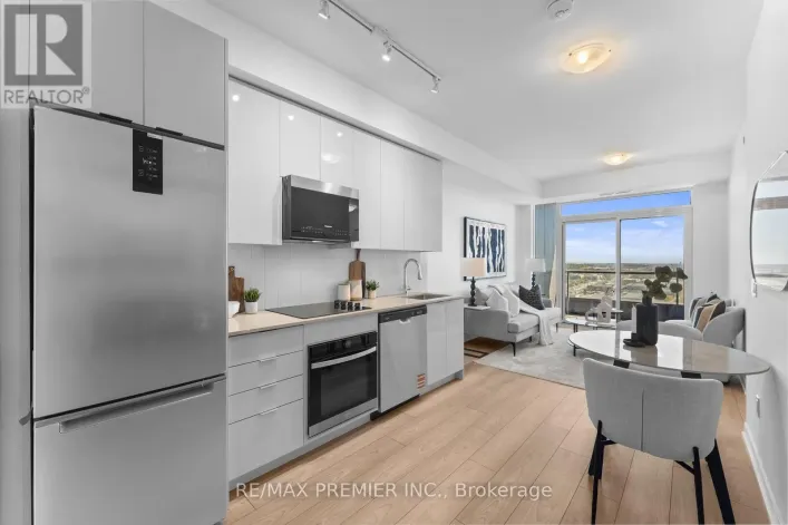 2206 - 474 CALDARI ROAD, Vaughan