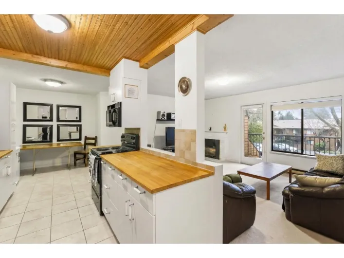 2207 10620 150 STREET, Surrey