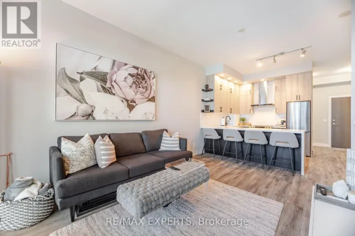 2207 - 28 LINDEN STREET, Toronto