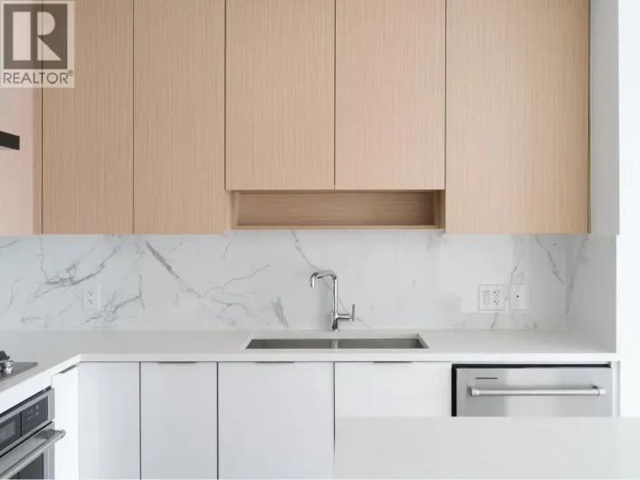 2207 699 WHITING WAY, Coquitlam