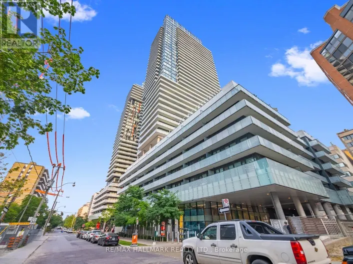 2208 - 161 ROEHAMPTON AVENUE, Toronto