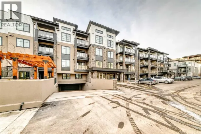 2209, 2117 81 Street SW, Calgary