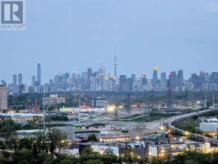 2209 - 5 QUARRINGTON LANE, Toronto