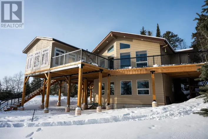 220D Phantom DR, Kenora