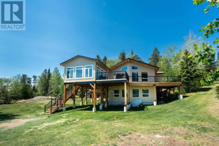 220D PHANTOM DRIVE, Kenora