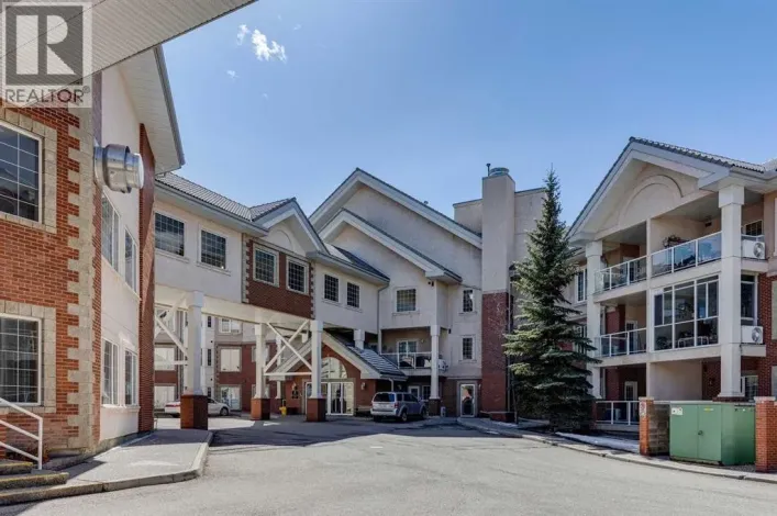 221, 223 Tuscany Springs Boulevard NW, Calgary