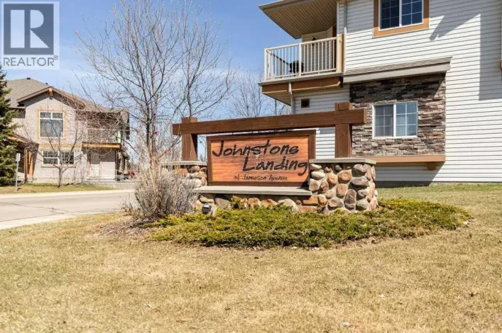 221, 31 Jamieson, Red Deer