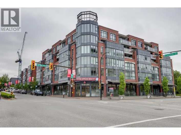 221 3228 TUPPER STREET, Vancouver