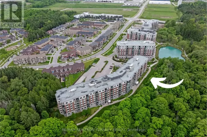 221 - 420 WILLIAM GRAHAM DRIVE, Aurora