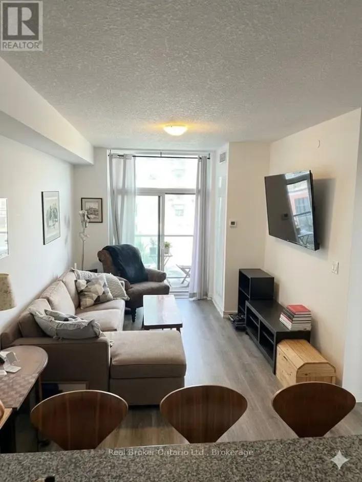 221 - 450 DUNDAS STREET E, Hamilton