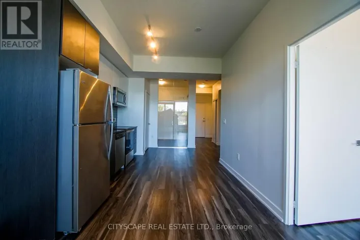 221 - 859 THE QUEENSWAY, Toronto