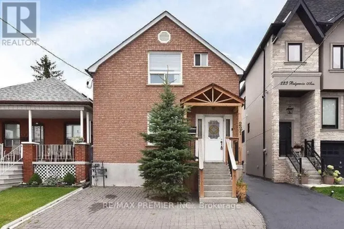 221 BELGRAVIA AVENUE, Toronto