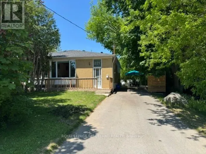 221 BROWNDALE CRESCENT, Richmond Hill