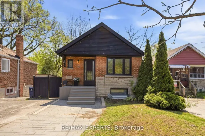 221 CLONMORE DRIVE, Toronto