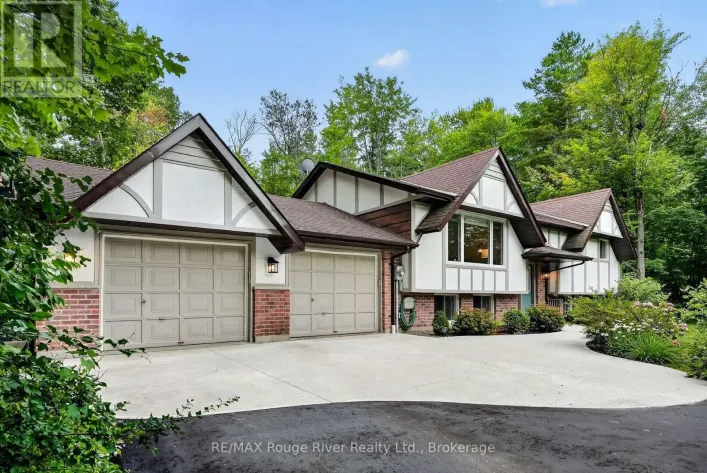 221 COLONIAL DRIVE, Quinte West
