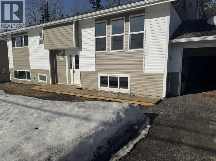 221 CRYSDALE DRIVE, Mackenzie