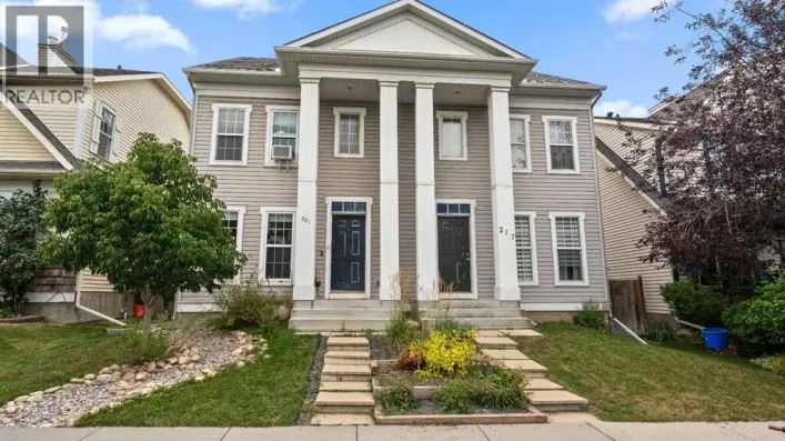 221 Elgin Place SE, Calgary