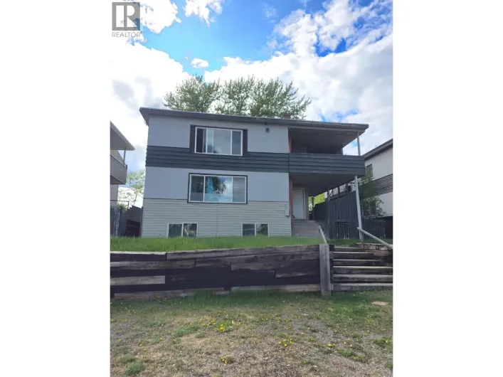 221 GILLETT STREET, Prince George