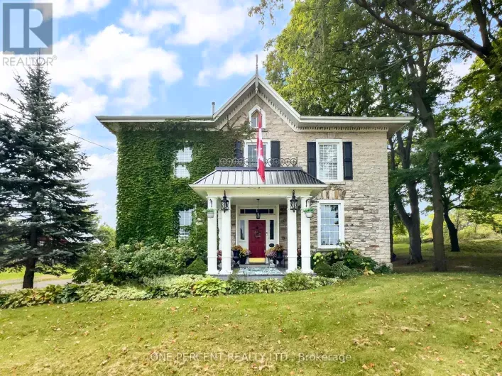 221 HIGHWAY 15, Leeds and the Thousand Islands