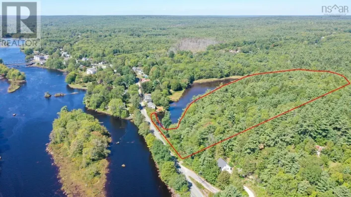 221 Highway 8, Milton