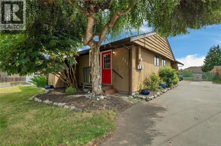 221 Hilchey Rd, Campbell River