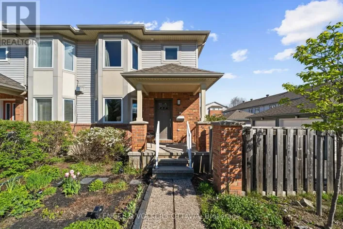 221 MONTEREY DRIVE, Ottawa