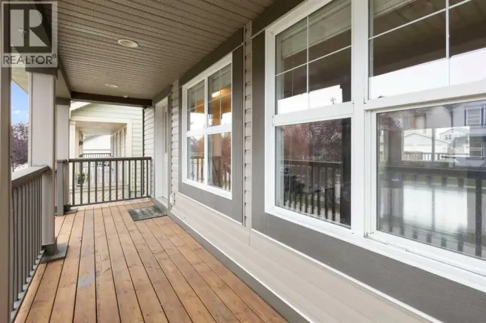 221 Prestwick Terrace SE, Calgary