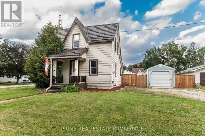 221 THIRD STREET, West Elgin