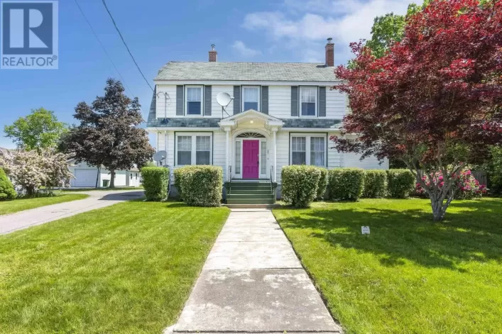 221 Wiley Avenue, Windsor