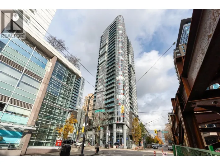 2210 233 ROBSON STREET, Vancouver
