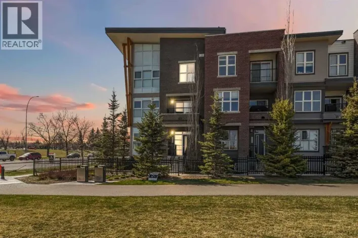 2210, 95 Burma Star Road SW, Calgary