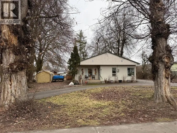 2210 Fletcher Avenue, Armstrong