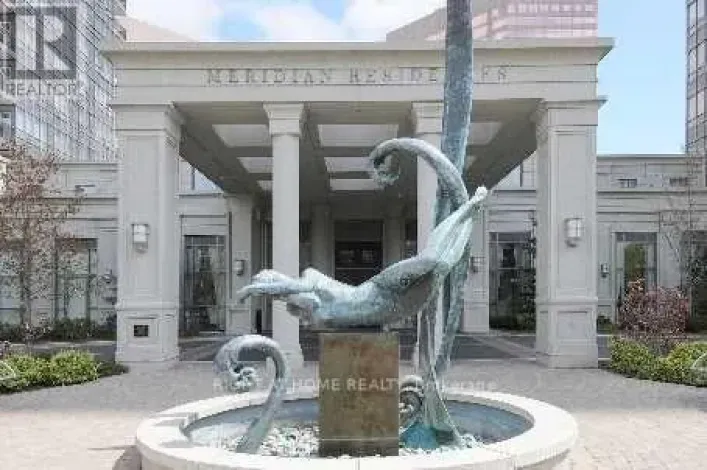 2211 - 15 GREENVIEW AVENUE, Toronto