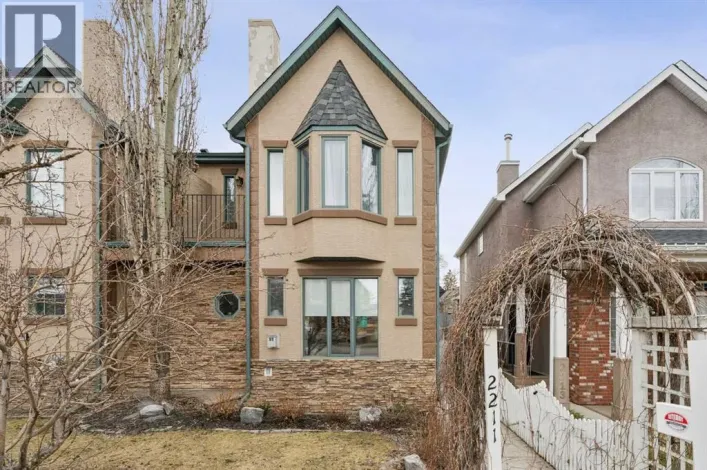 2211 Bowness Road NW, Calgary