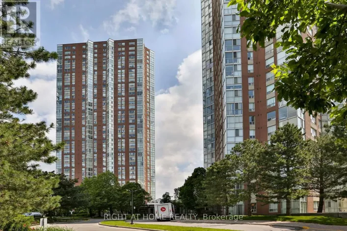 2212 - 7 CONCORDE PLACE, Toronto