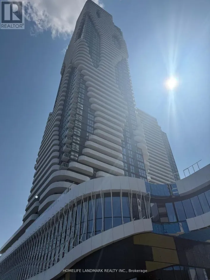 2212 - 8 INTERCHANGE WAY, Vaughan