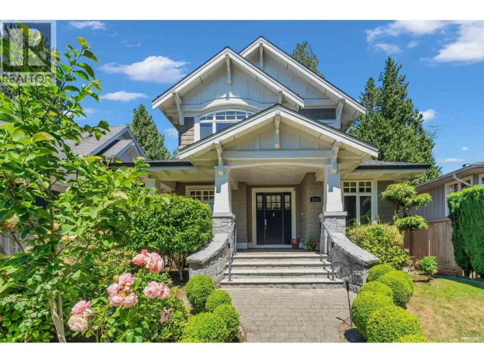 2213 JEFFERSON AVENUE, West Vancouver