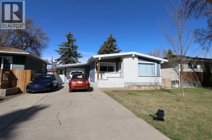 2214 19 st, Coaldale