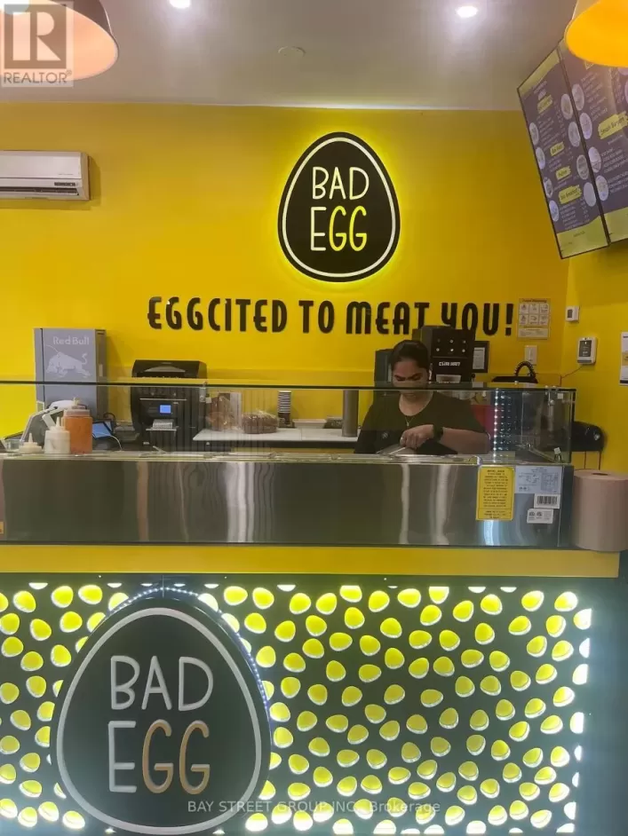 2214 QUEEN STREET E, Toronto