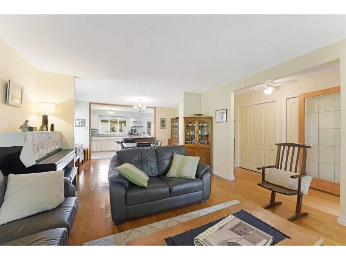 2215 153A STREET, Surrey