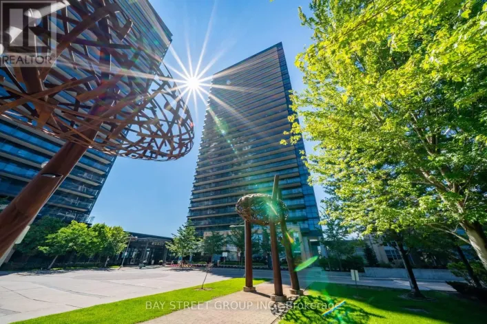 2215 - 29 SINGER COURT, Toronto