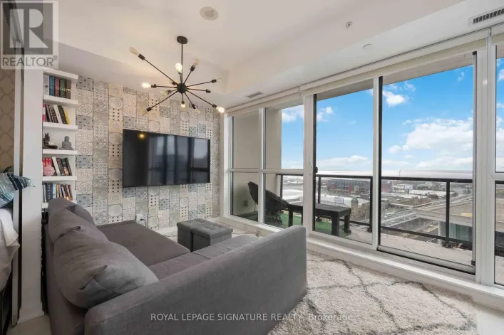 2215 - 51 EAST LIBERTY STREET, Toronto